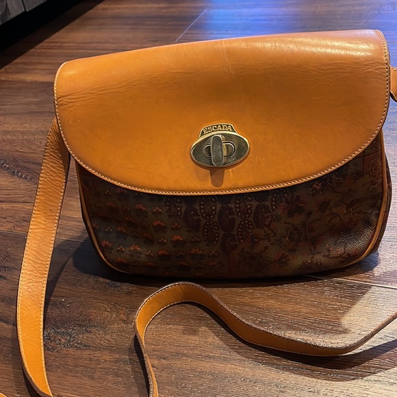 Escada Vintage Paisleys Crossbody Bag with 3 compartments - Picture 2 of 15